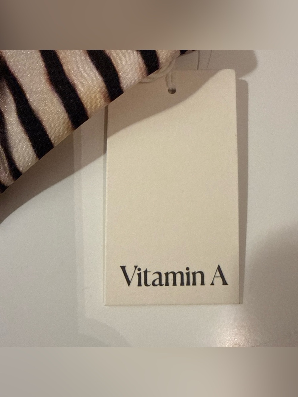 Vitamin A Swim California High Leg Bikini Bottom Shell Stripe Small NWT $90 - Picture 4 of 8